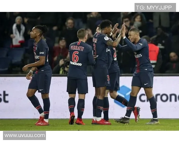 巴黎圣日耳曼在法甲取得四连胜,成功登顶积分榜 巴黎圣日耳曼在法甲取得四连胜,成功登顶积分榜