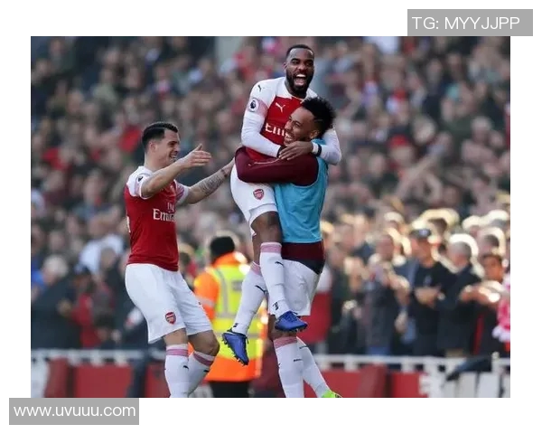 拜仁核心凯曼特多场比赛因伤缺席，球队崩溃？