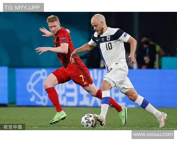 芬兰队首次参加欧洲杯小组赛遗憾出局，勇敢拼搏铸造历史