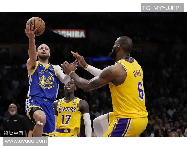 火箭队横扫湖人，晋级西部半决赛——辉煌时刻与未来展望