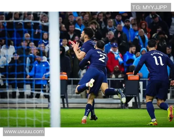 里昂官方宣布签下意大利国脚,将成为新赛季法甲争冠黑马