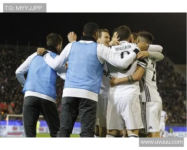 伊瓜因意甲升温众多意甲球队争抢中